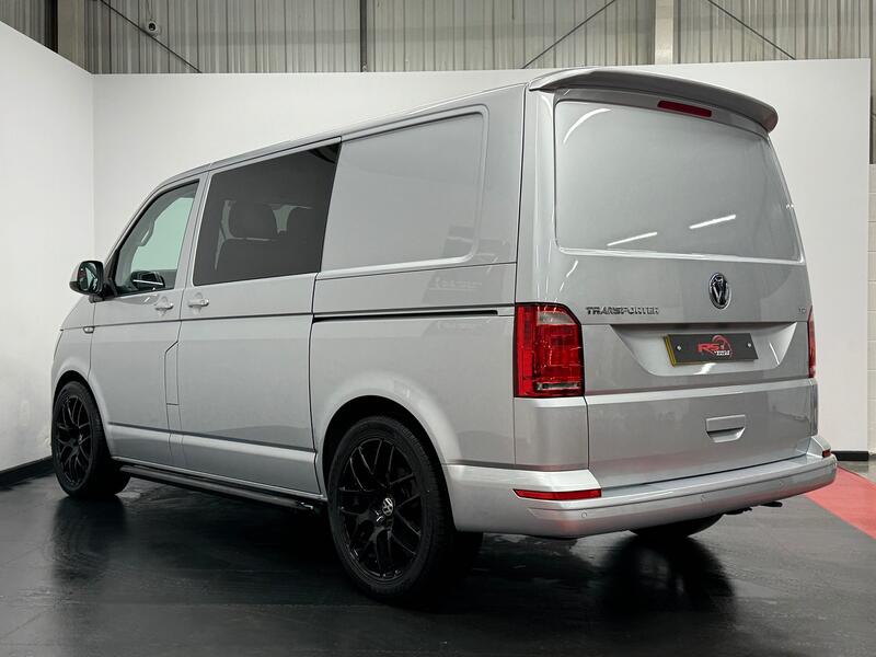 VOLKSWAGEN TRANSPORTER