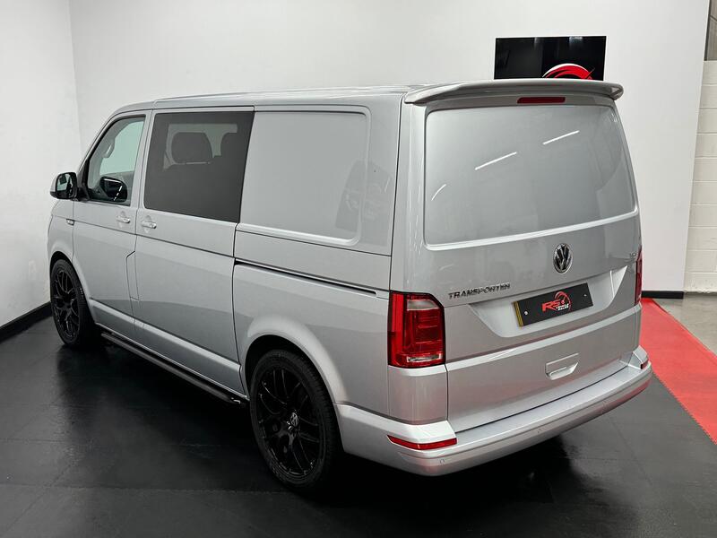 VOLKSWAGEN TRANSPORTER