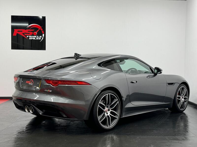 JAGUAR F-TYPE