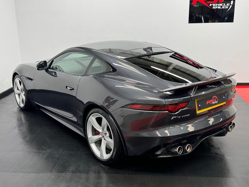 JAGUAR F-TYPE