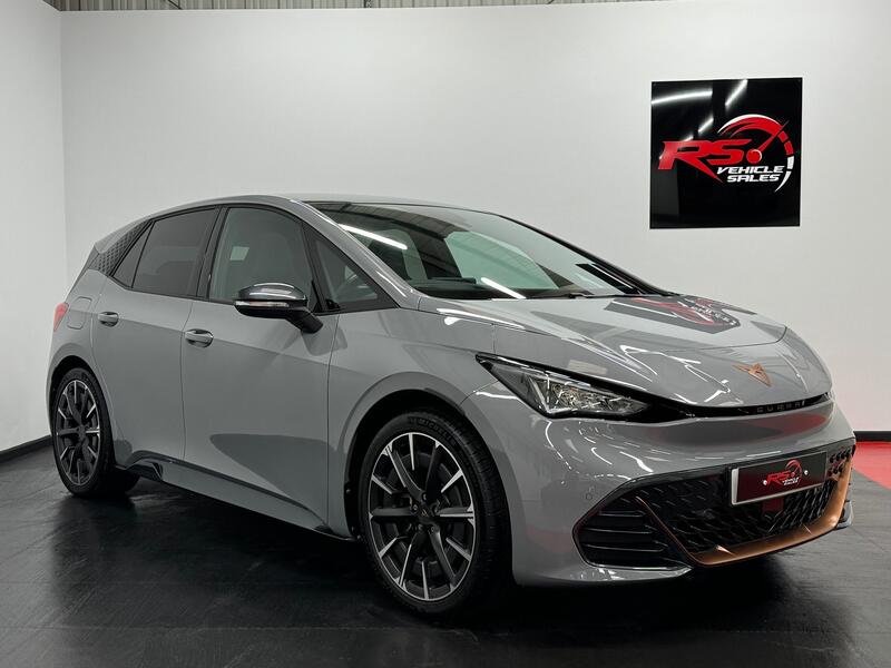 CUPRA BORN