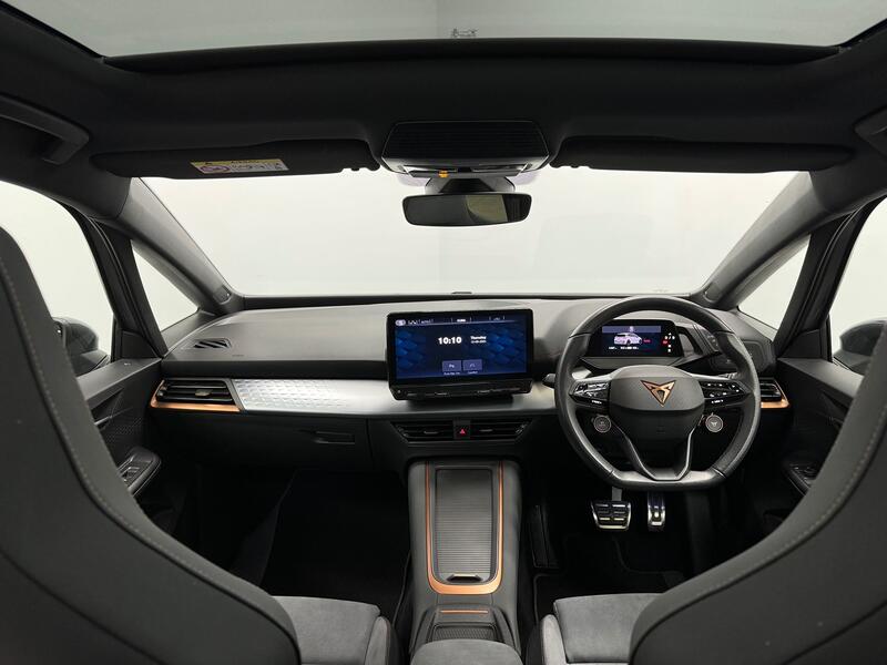CUPRA BORN