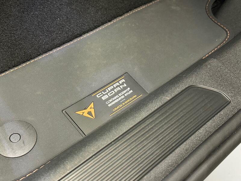 CUPRA BORN