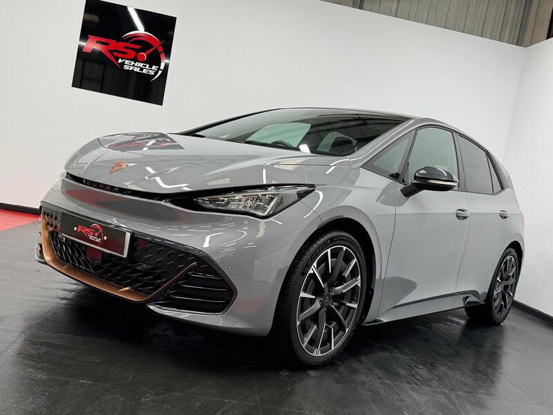 CUPRA BORN