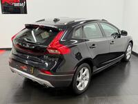 VOLVO V40 CROSS COUNTRY