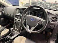 VOLVO V40 CROSS COUNTRY