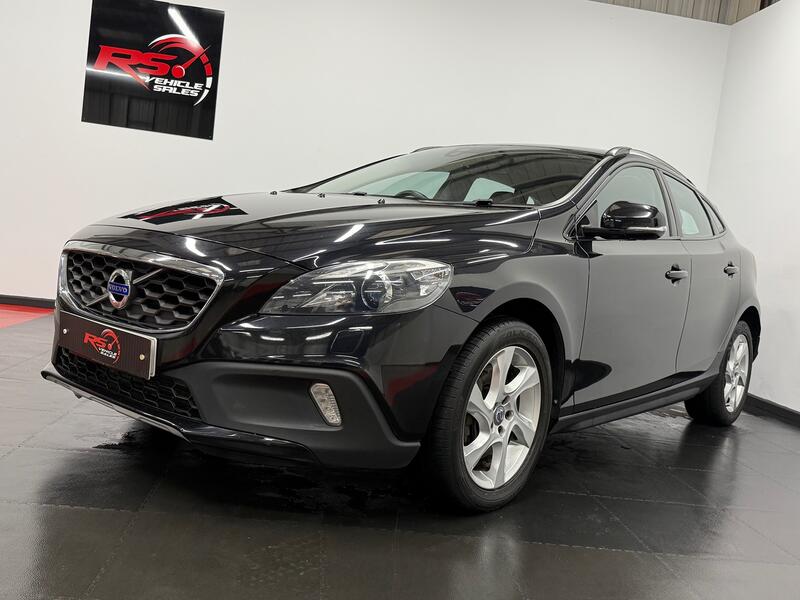 VOLVO V40 CROSS COUNTRY