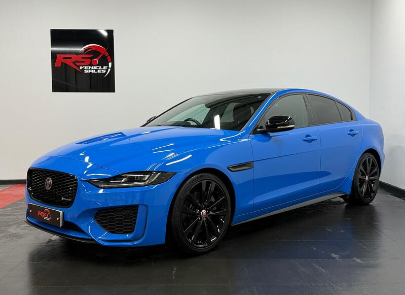 JAGUAR XE