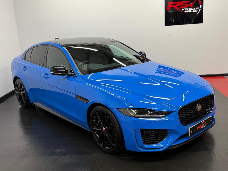 JAGUAR XE