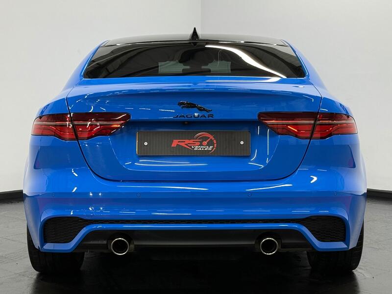 JAGUAR XE