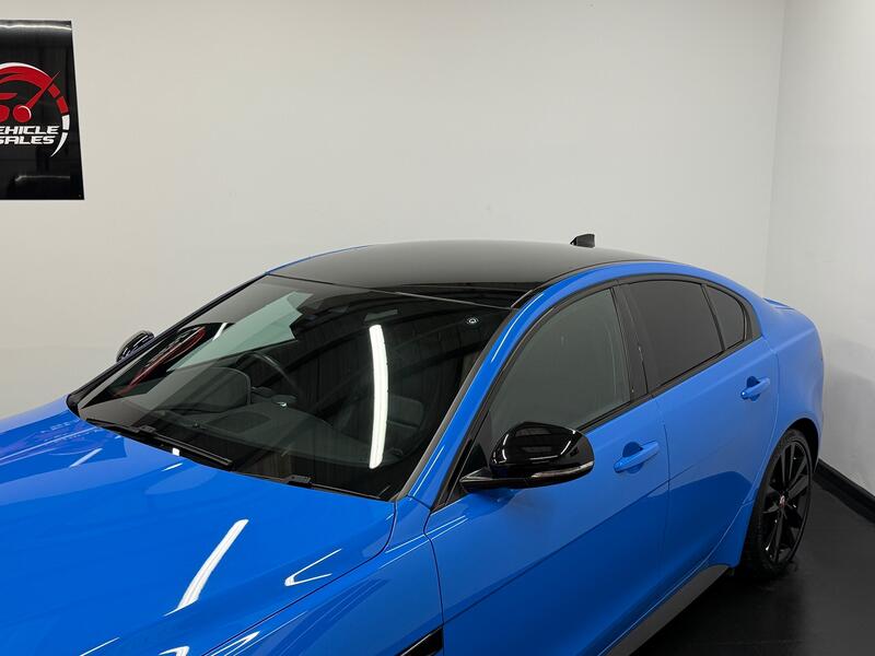JAGUAR XE