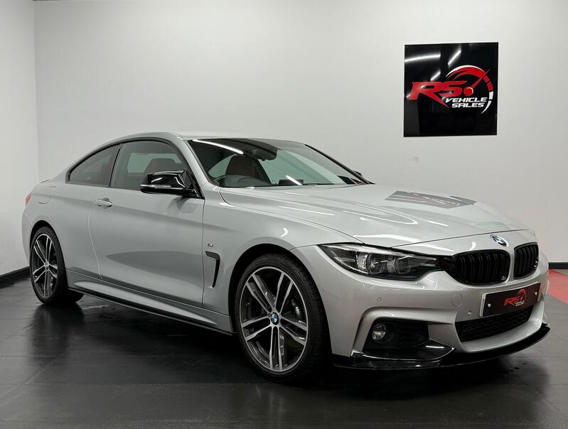 BMW 4 SERIES