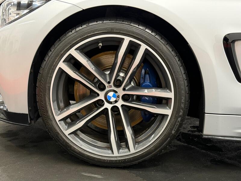BMW 4 SERIES