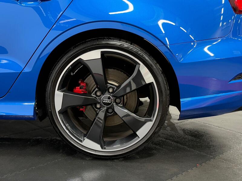 AUDI RS3