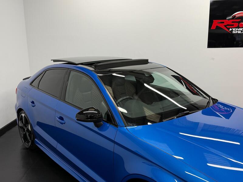 AUDI RS3