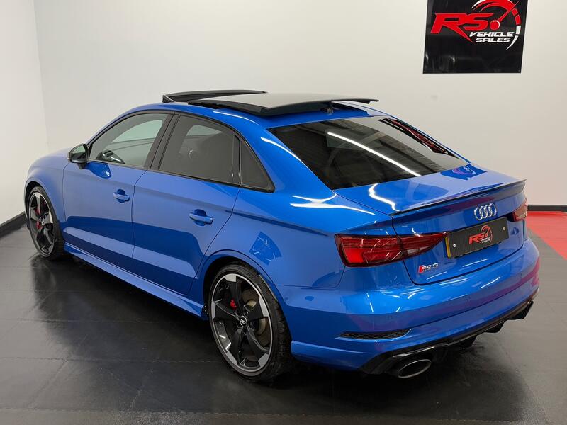 AUDI RS3