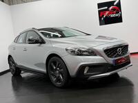 VOLVO V40 CROSS COUNTRY