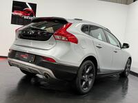 VOLVO V40 CROSS COUNTRY