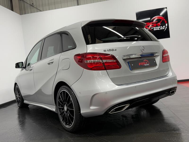 MERCEDES-BENZ B CLASS