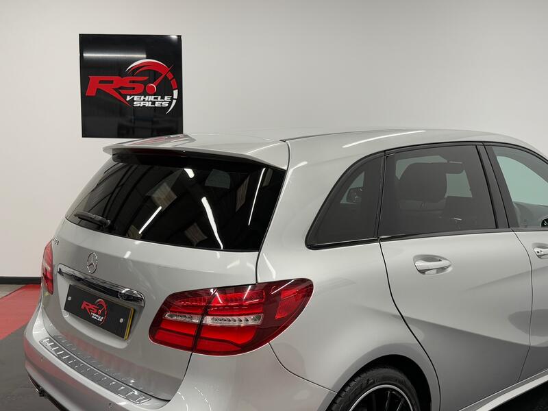 MERCEDES-BENZ B CLASS