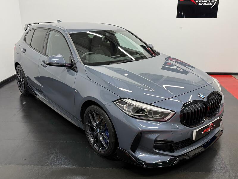 BMW 1 SERIES