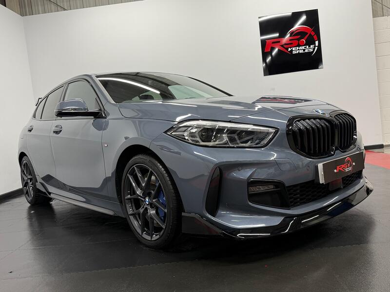 BMW 1 SERIES