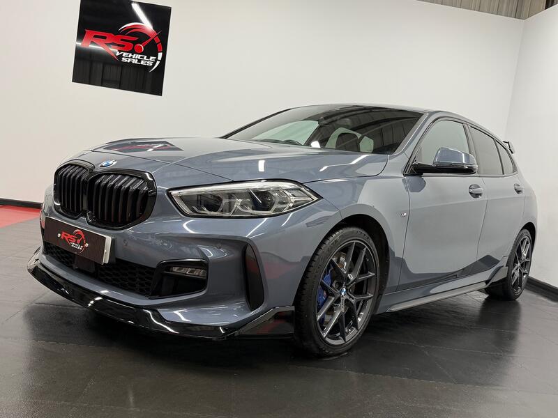 BMW 1 SERIES
