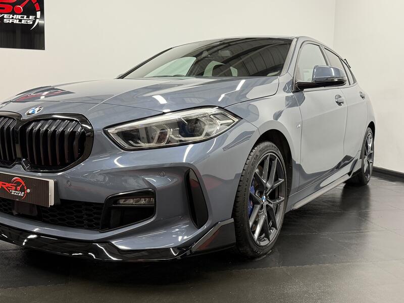 BMW 1 SERIES