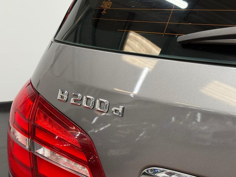 MERCEDES-BENZ B CLASS