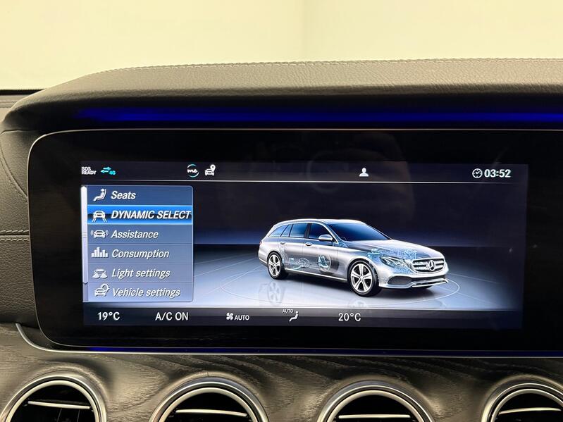 MERCEDES-BENZ E CLASS