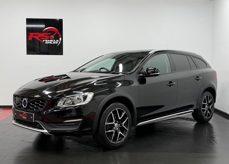 VOLVO V60 CROSS COUNTRY