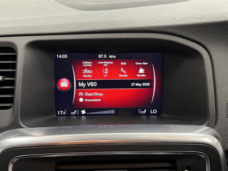 VOLVO V60 CROSS COUNTRY
