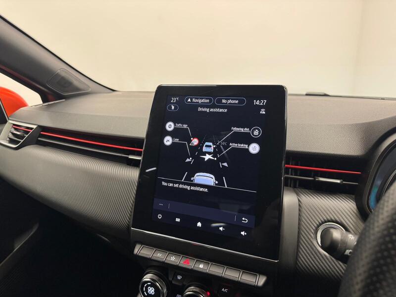 RENAULT CLIO