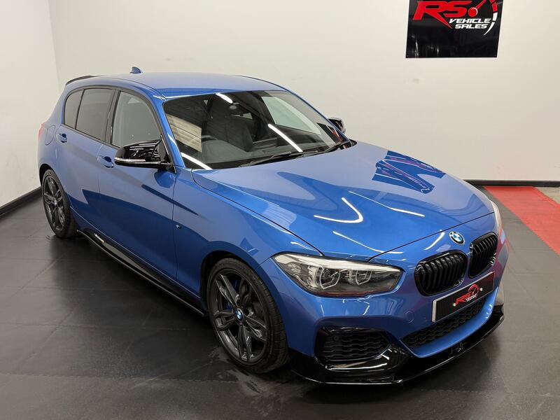 BMW 1 SERIES