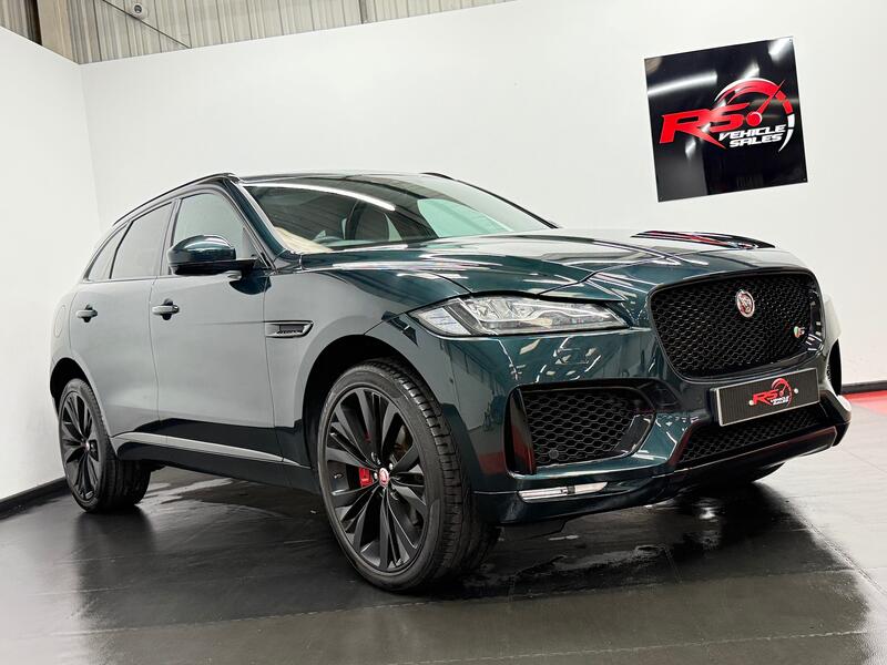 JAGUAR F-PACE