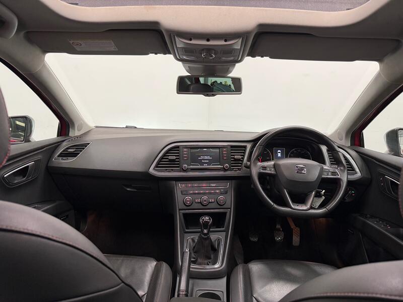 SEAT LEON