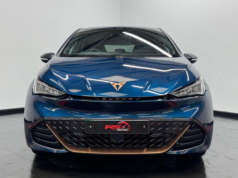 CUPRA BORN