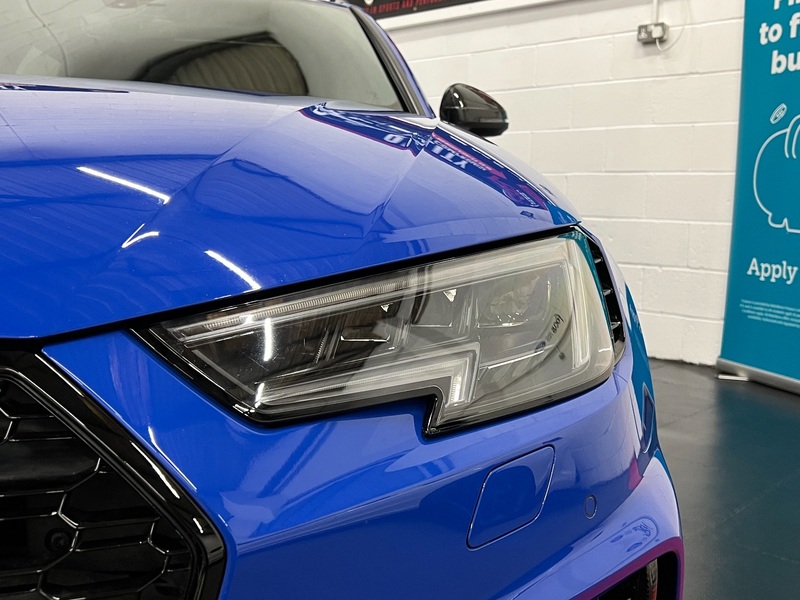 AUDI RS4