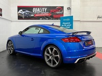 AUDI TT RS