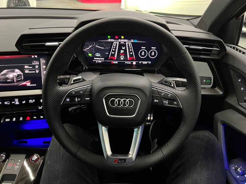 AUDI RS3