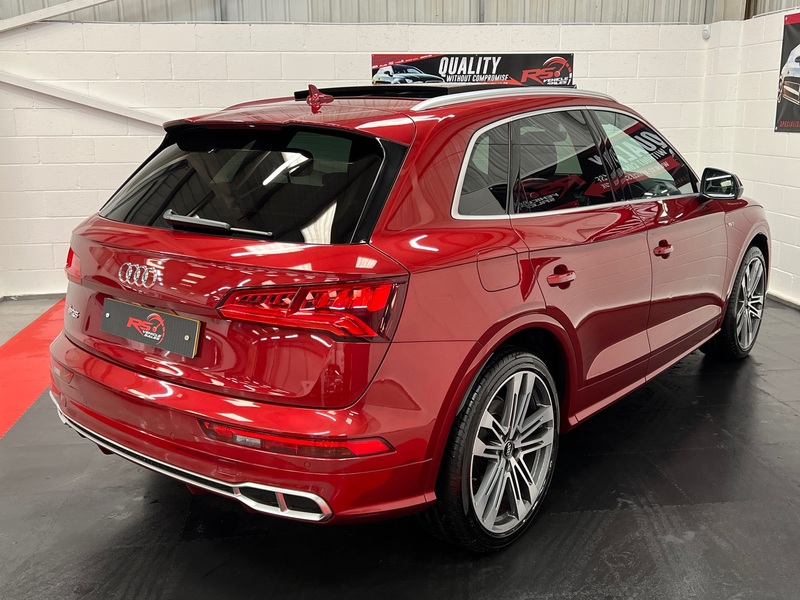 AUDI SQ5