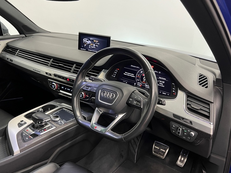 AUDI SQ7