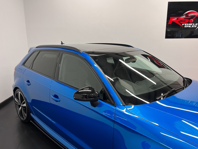 AUDI RS3