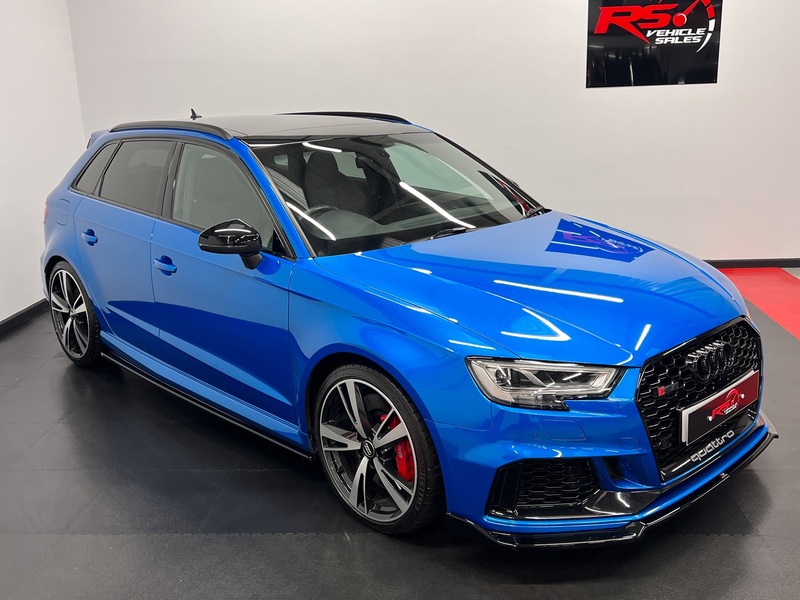 AUDI RS3