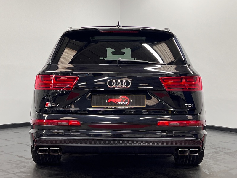 AUDI SQ7