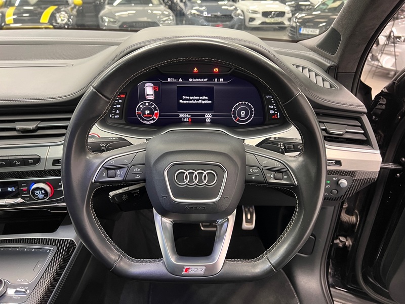 AUDI SQ7