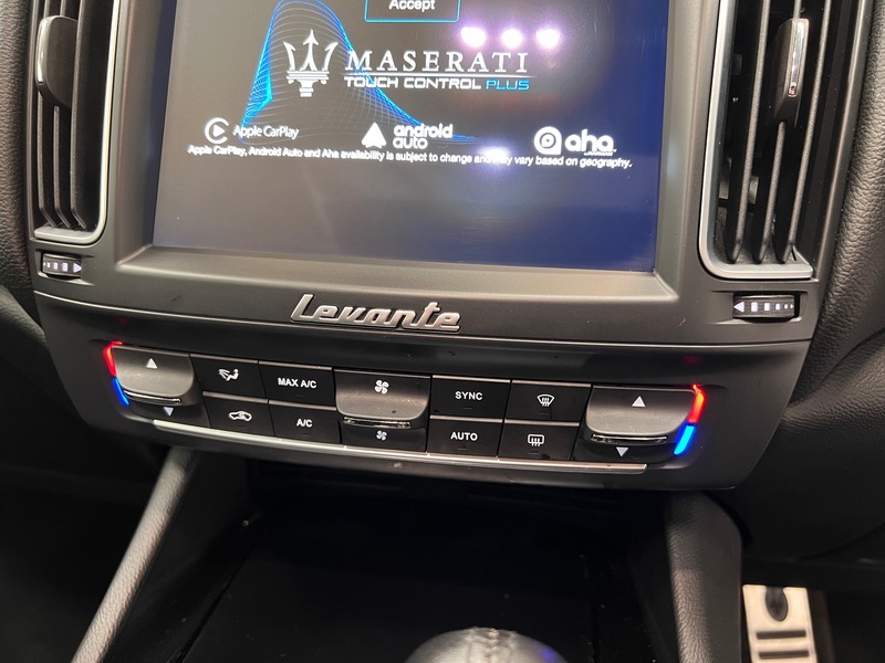 MASERATI LEVANTE