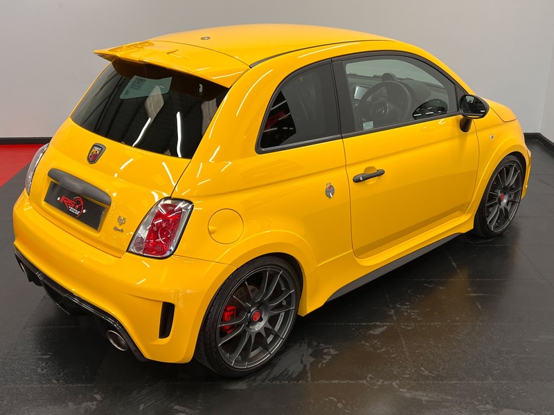 ABARTH 695