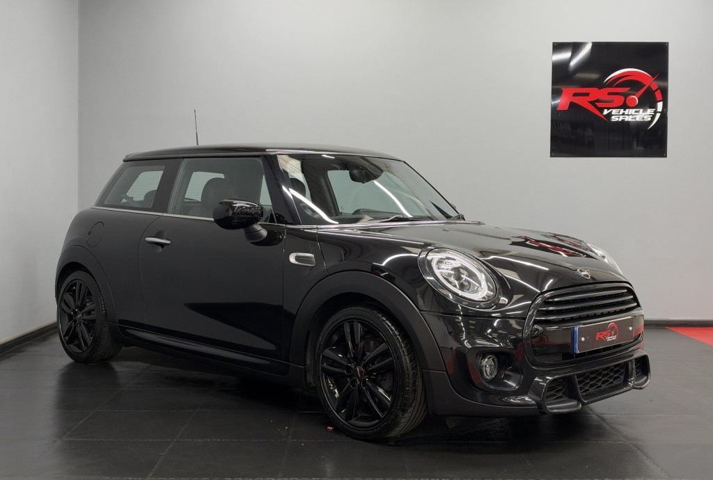 2019 MINI Hatch